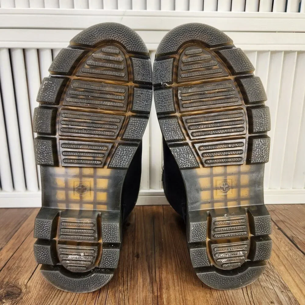 Dr. Martens pre owned